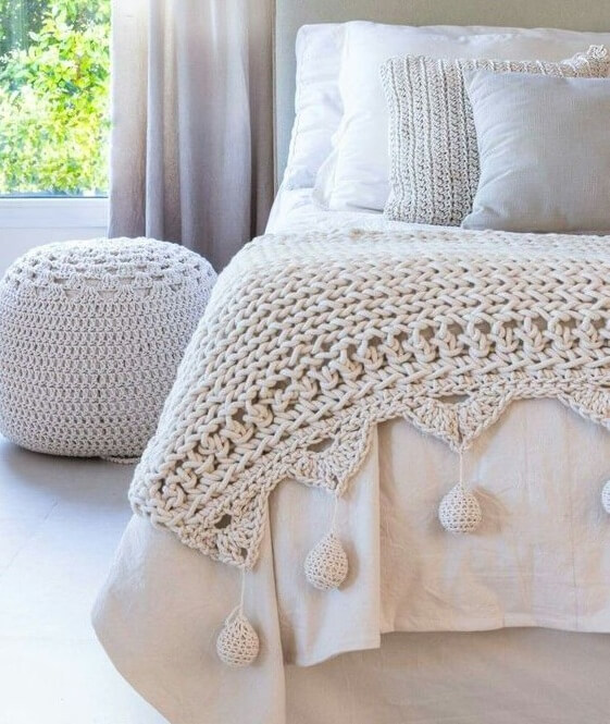 colcha tejida para cama